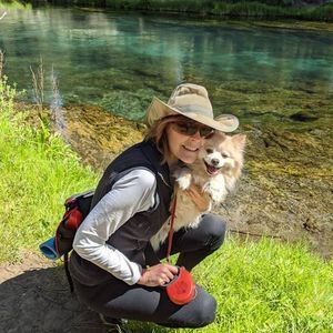 Meet your Posher, Laurel